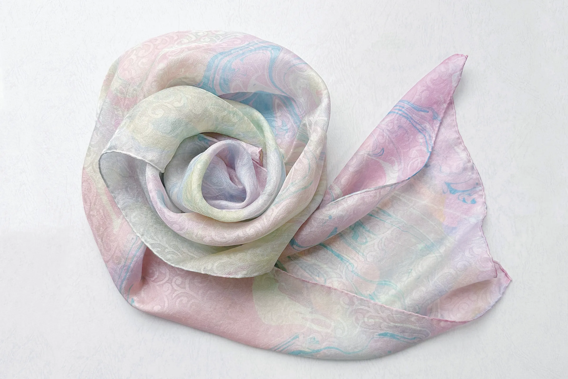 マーブル染のスカーフ